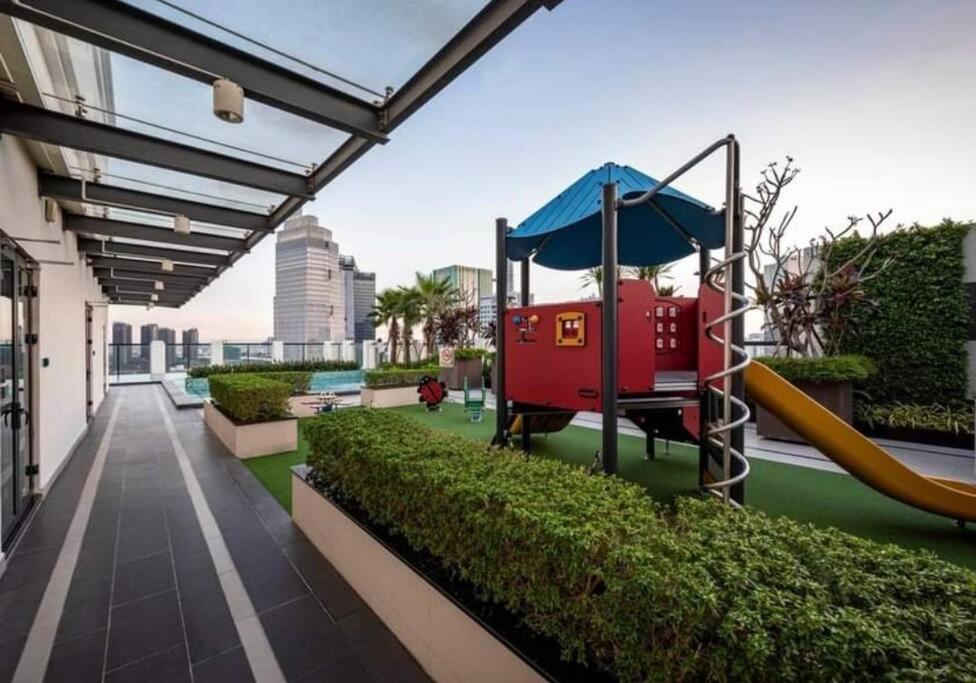 Apartment The Rixx Refreshing@d1/opera House/vincom/gym/pool *